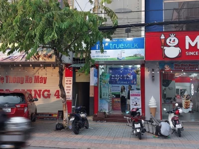 Thi Công Bảng Hiệu Chuỗi Cửa Hàng Trọn Gói Giá Rẻ