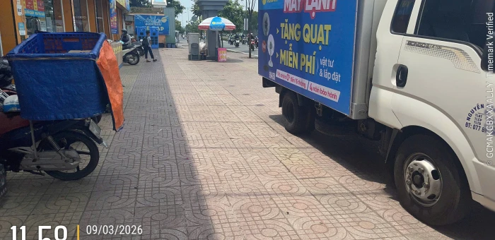 Quảng Cáo Taxi Giá Bao Nhiêu? Chi Phí Mới Nhất 2026