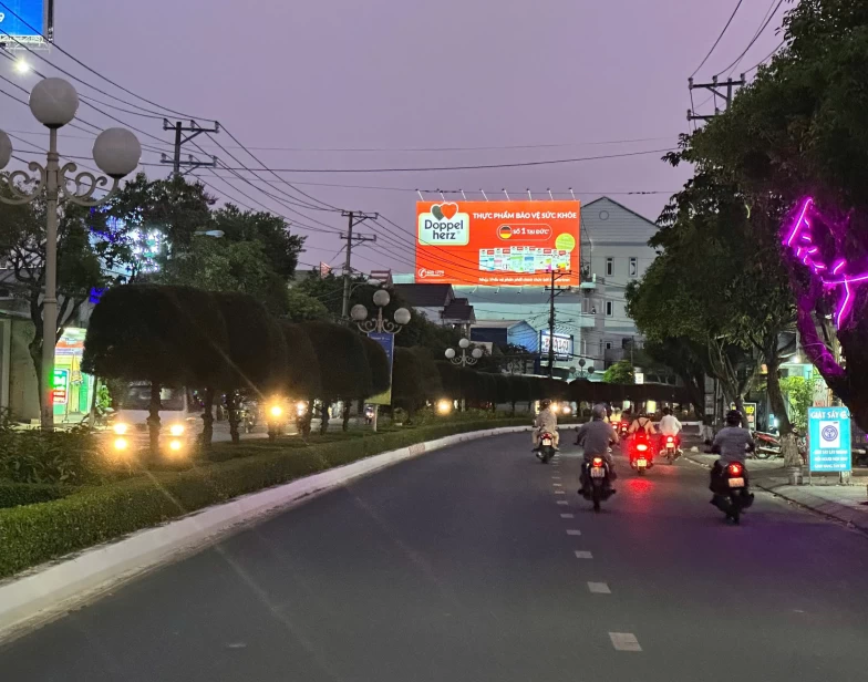 Thi Công Pano – Billboard Tỉnh Trà Vinh | Vị Trí Đẹp 24/7
