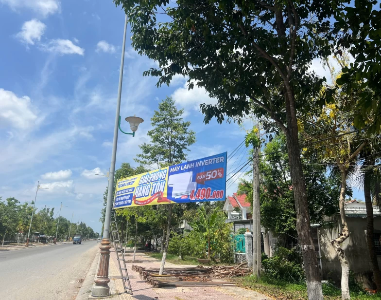 Treo Băng Rôn Quận 7 – Thu Hút Khách Hàng Tại Khu Đông Dân