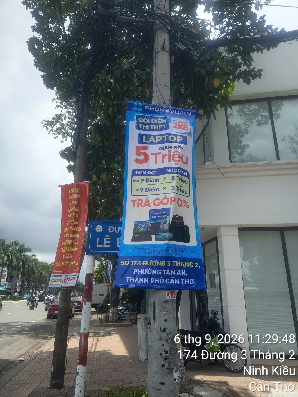 Treo cờ phướn