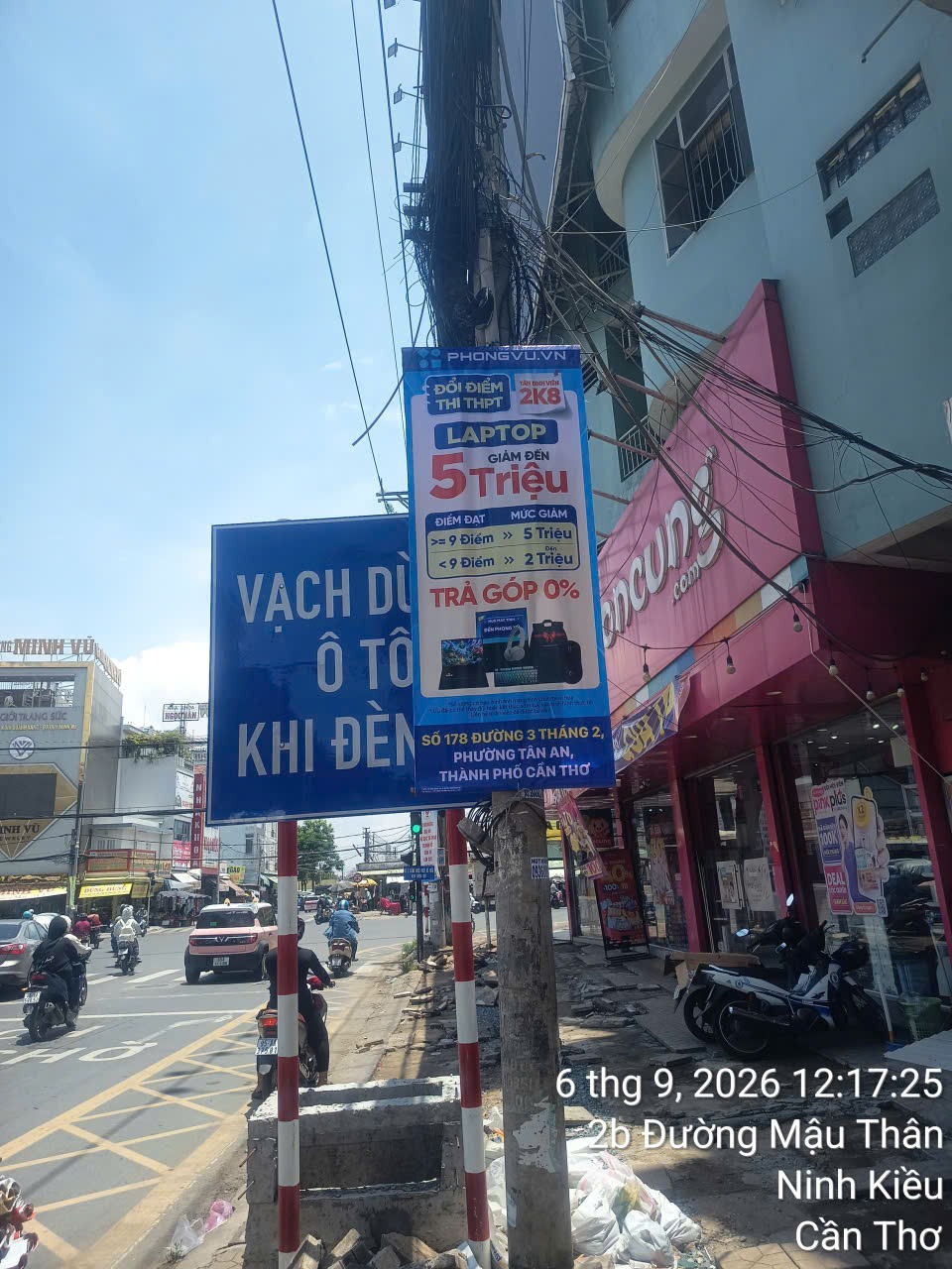 Treo cờ phướn