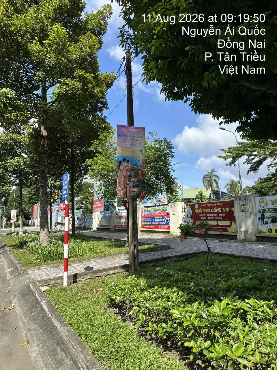 Treo cờ phướn dự án bất động sản
