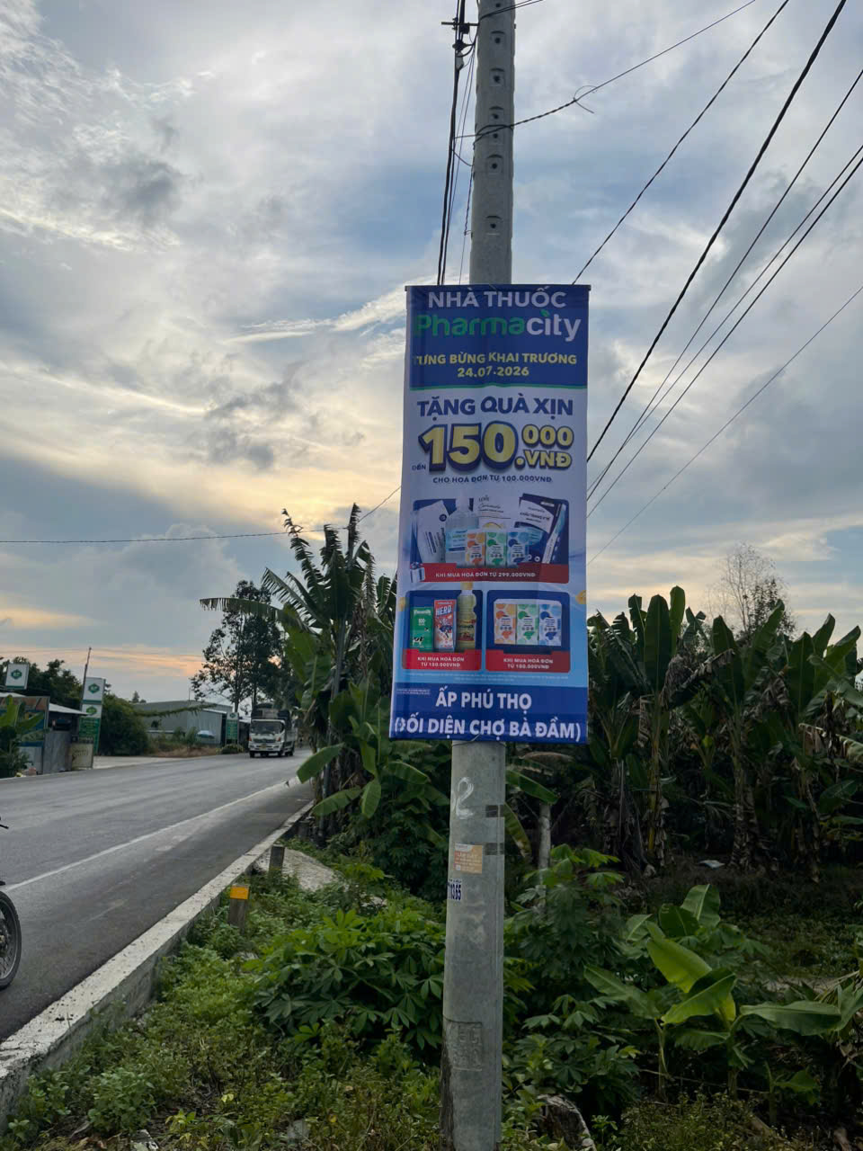 Treo cờ phướn lâm đồng
