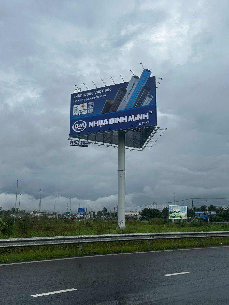 Giá thuê billboard quảng cáo tphcm