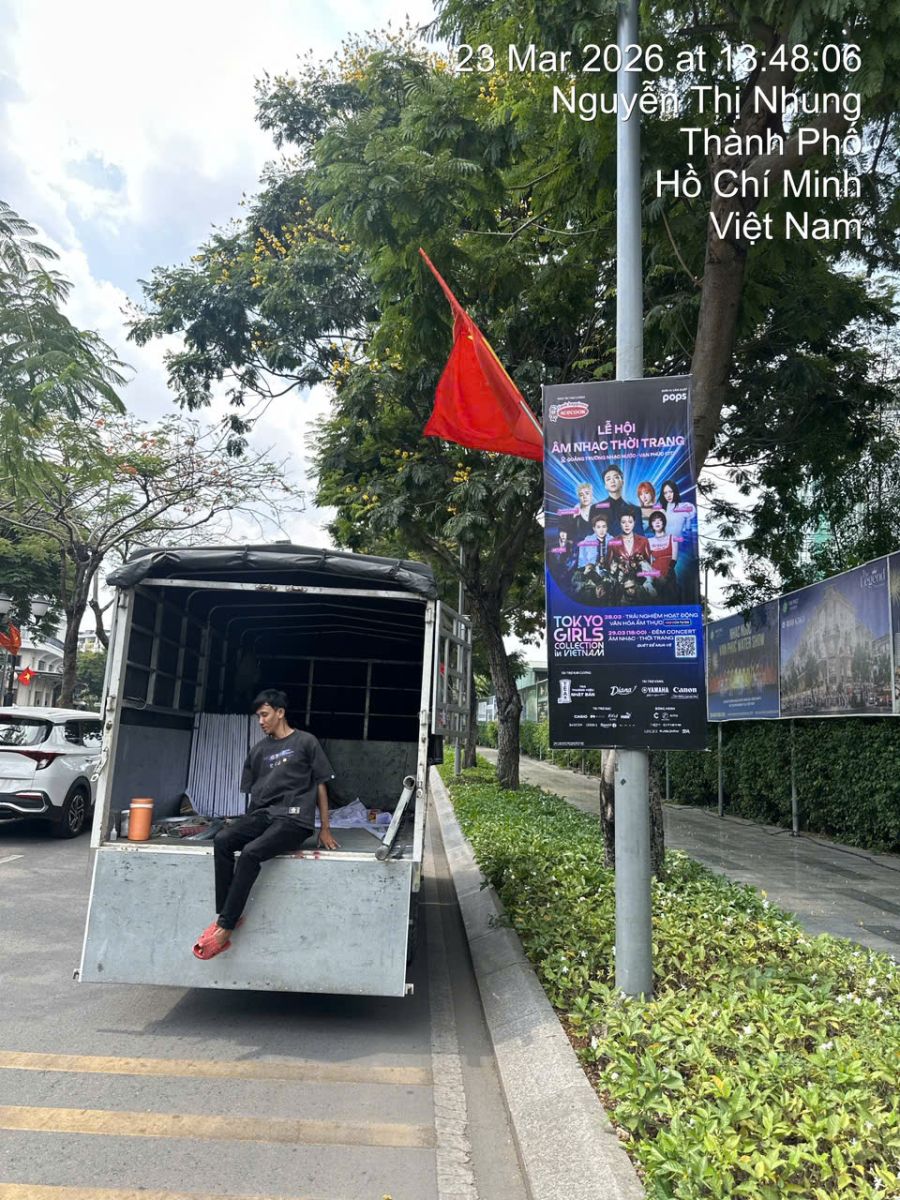 treo phướn ngoài trời