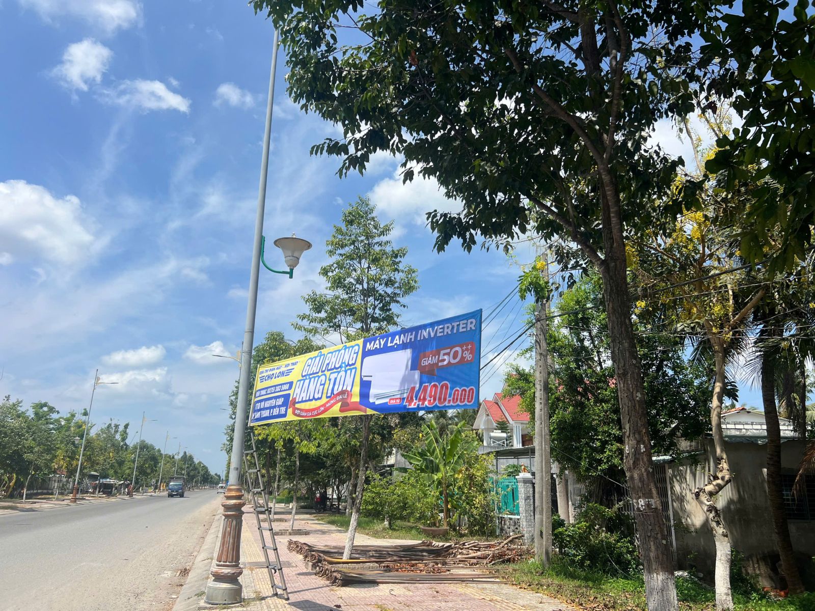 Treo băng rôn quận 11 thực tế