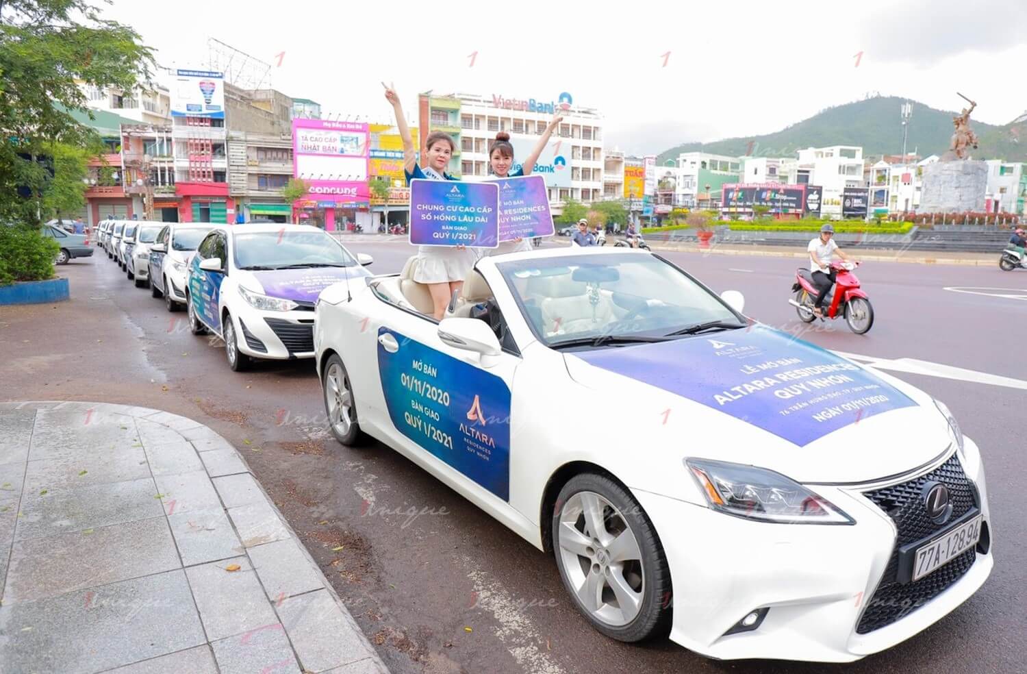 Bảng giá quảng cáo taxi