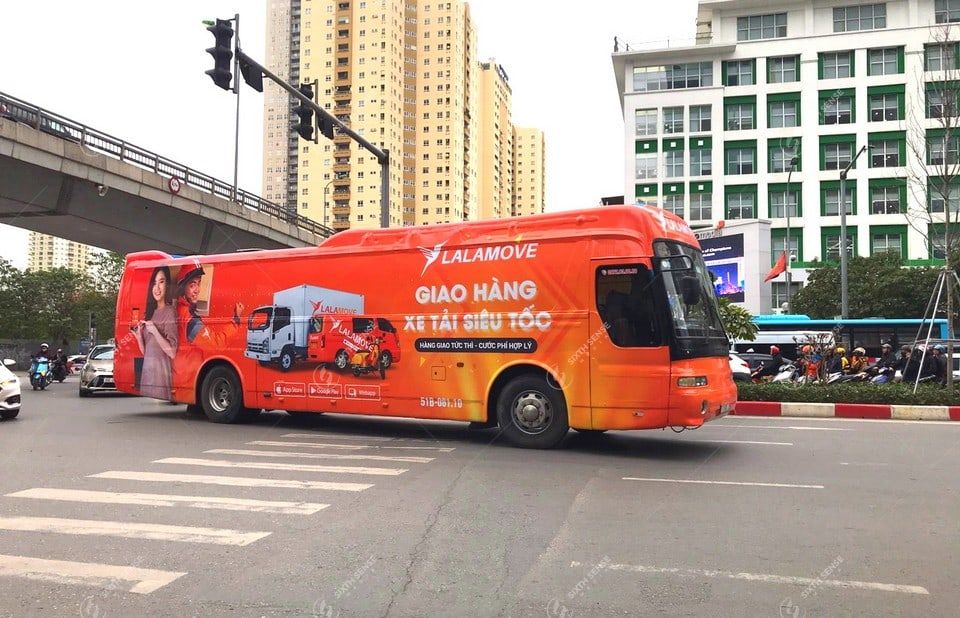 Dịch vụ quảng cáo taxi branding ngoài trời