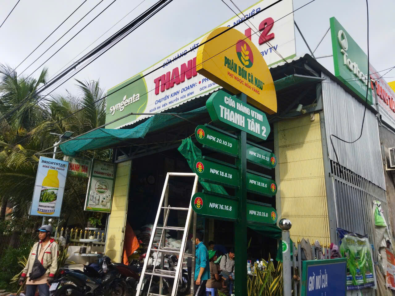 Thi công bảng hiệu nhà phân phối