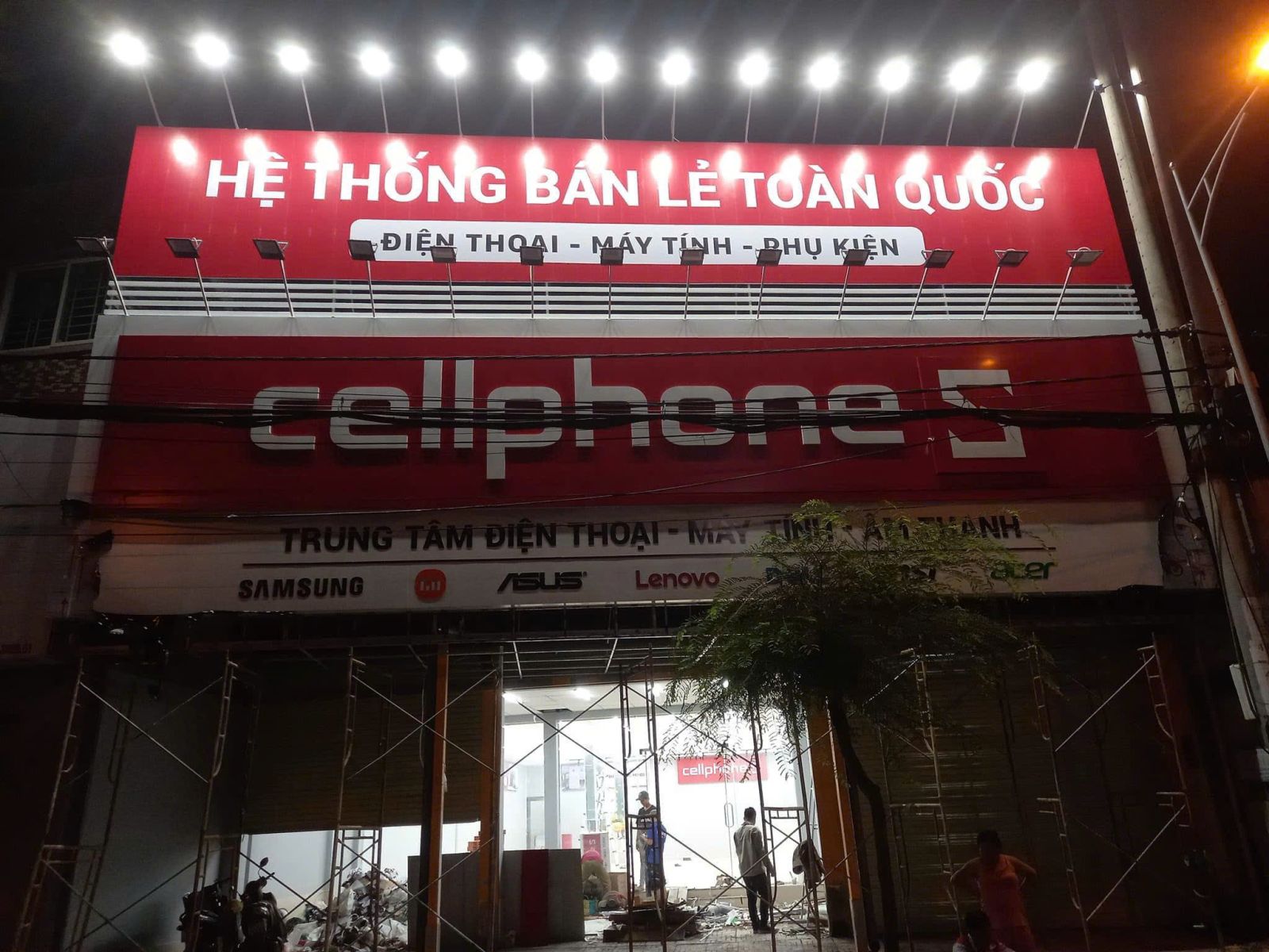Thi công chuỗi showroom toàn quốc