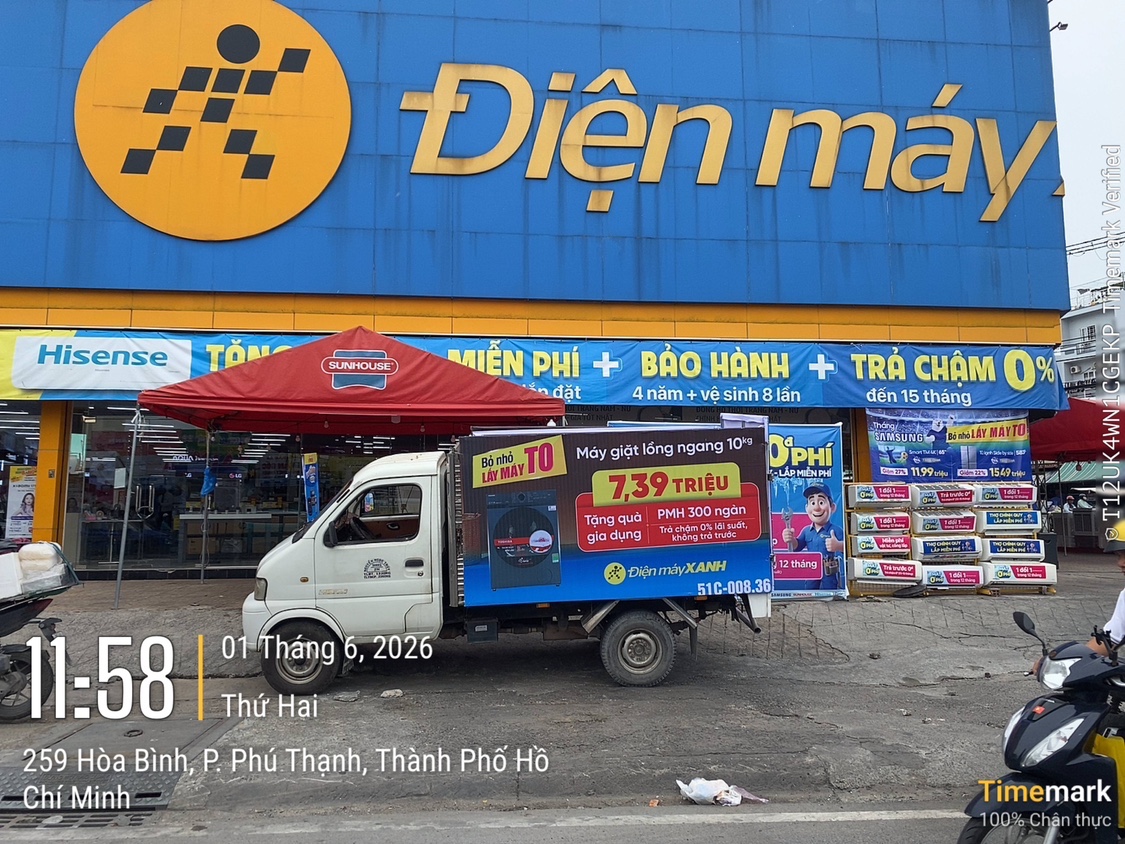 Chạy roadshow điện máy xanh