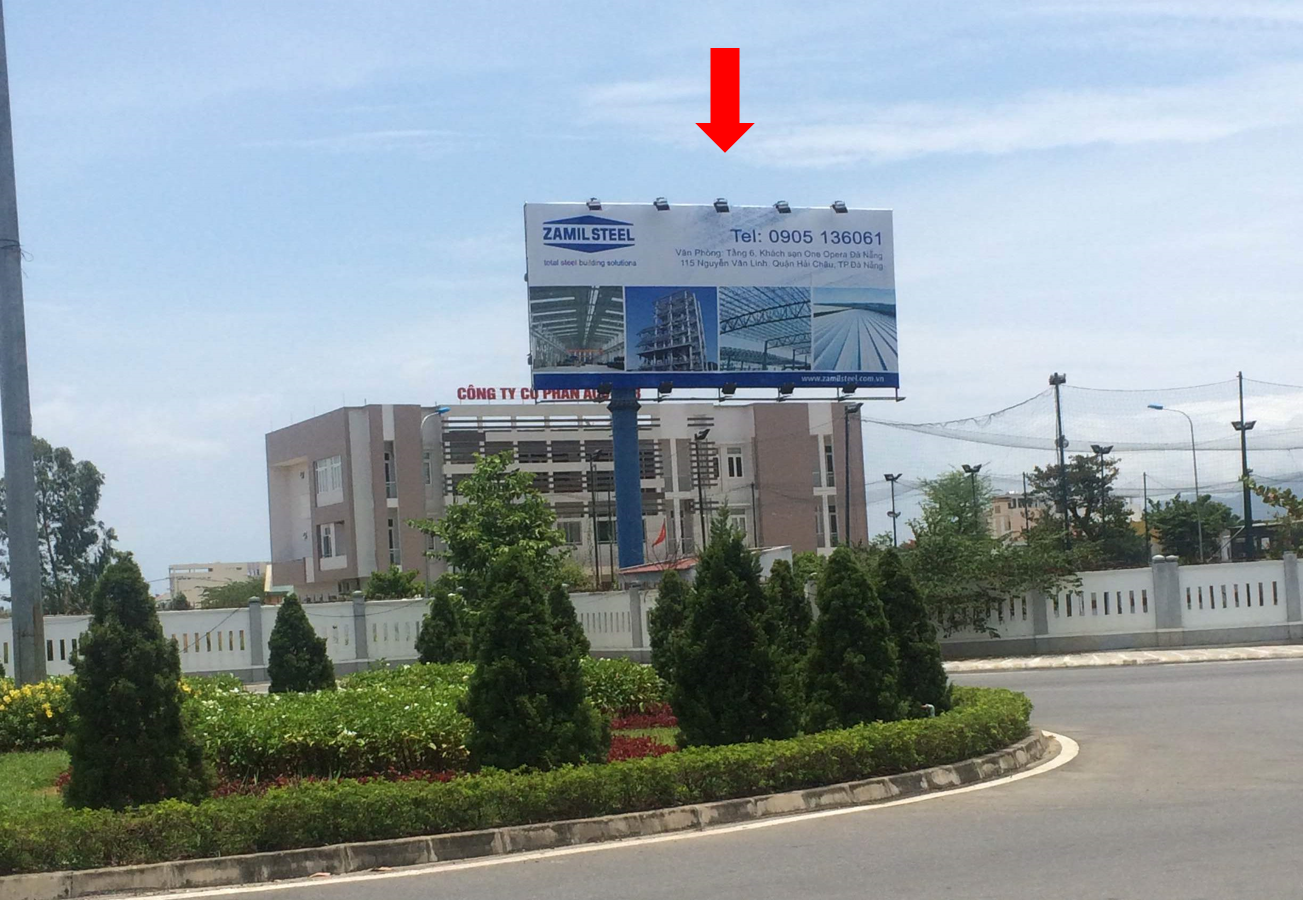 Billboard đường nguyễn văn linh tphcm